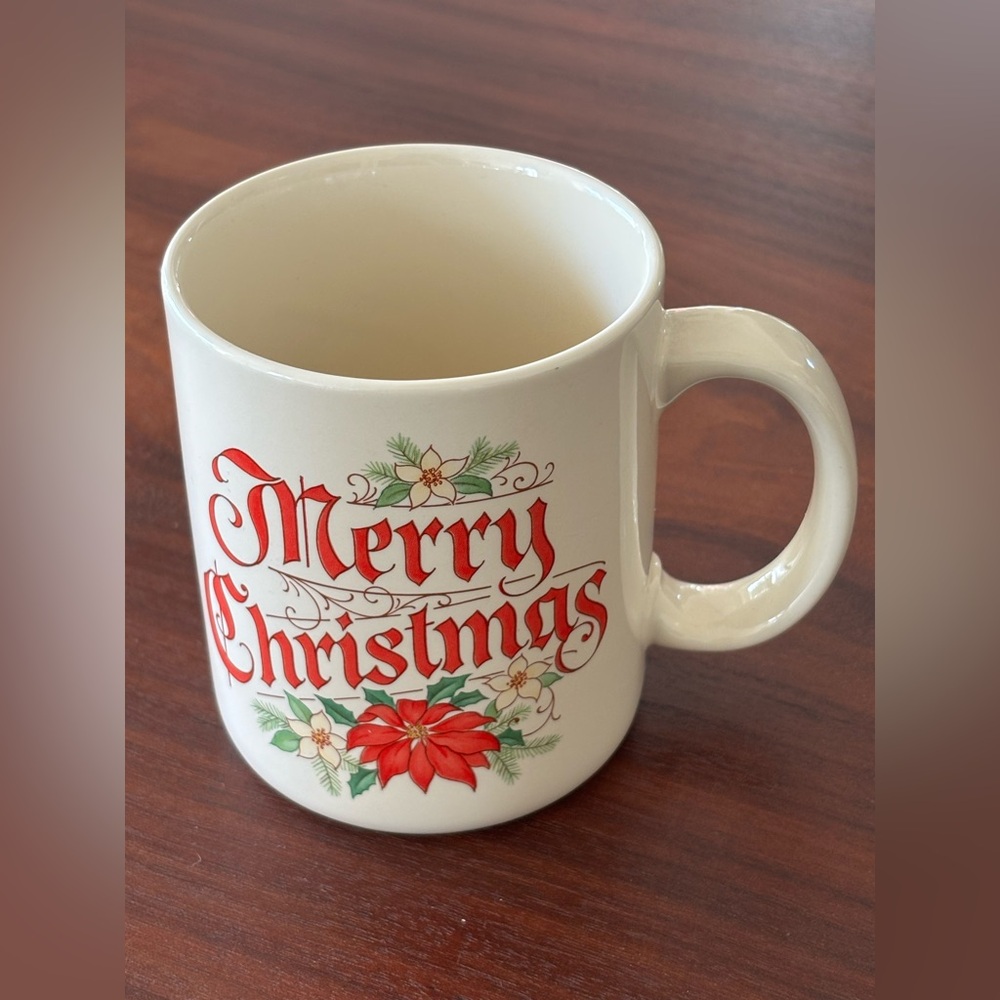 Mugs - Hallmark - Happy Holidays Merry Christmas - Picture 3 of 12